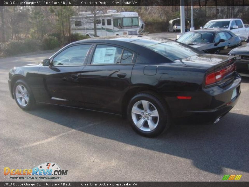 2013 Dodge Charger SE Pitch Black / Black Photo #2