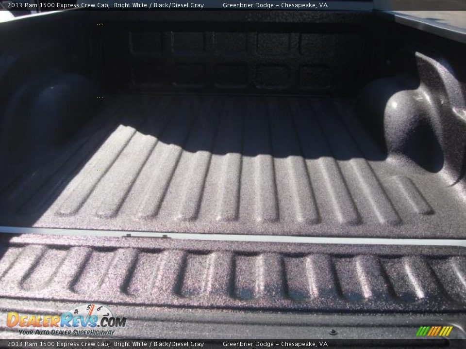 2013 Ram 1500 Express Crew Cab Bright White / Black/Diesel Gray Photo #6