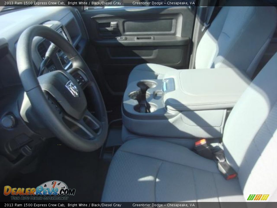 2013 Ram 1500 Express Crew Cab Bright White / Black/Diesel Gray Photo #7