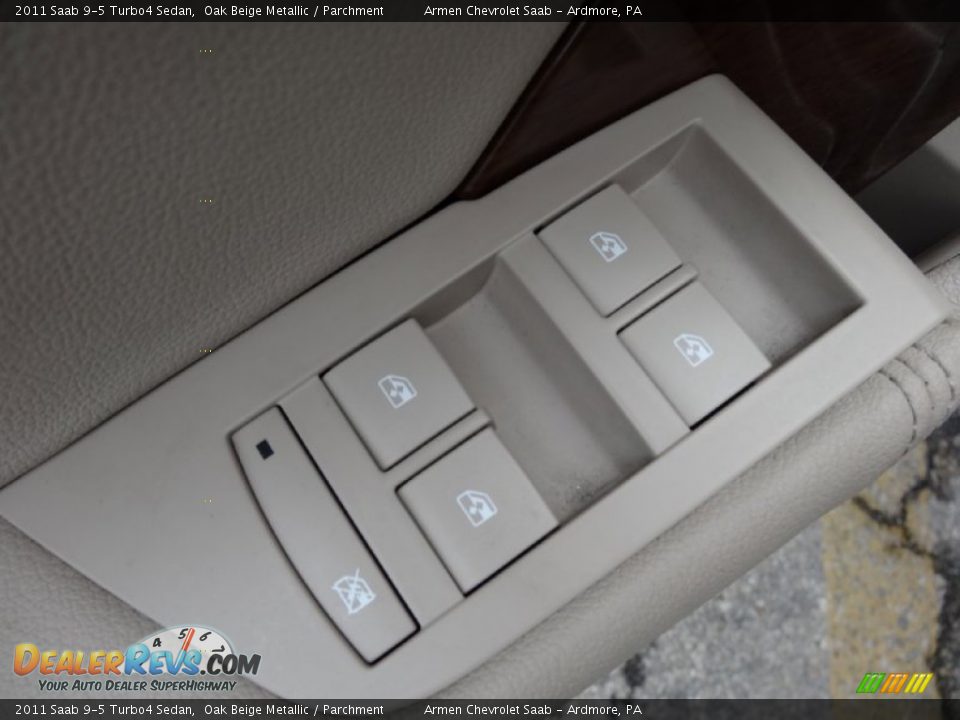 2011 Saab 9-5 Turbo4 Sedan Oak Beige Metallic / Parchment Photo #13