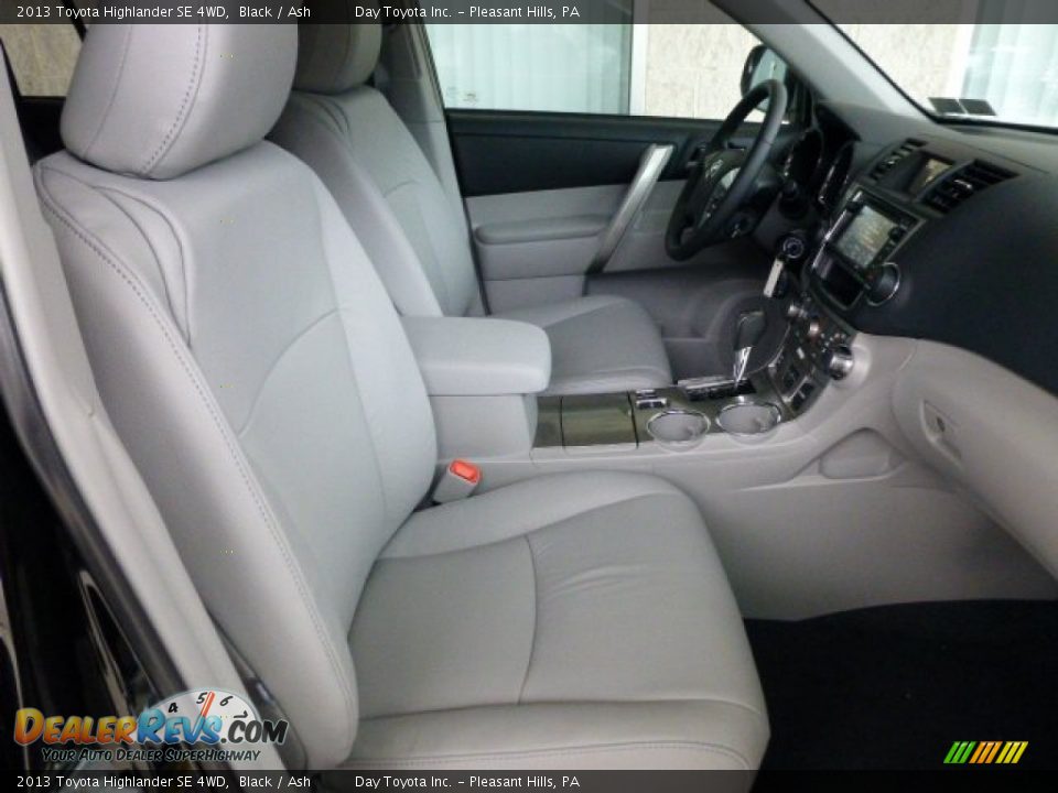 2013 Toyota Highlander SE 4WD Black / Ash Photo #9