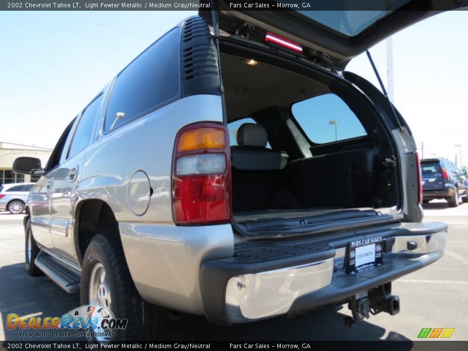 2002 Chevrolet Tahoe LT Light Pewter Metallic / Medium Gray/Neutral Photo #10