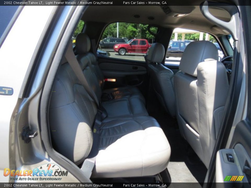 2002 Chevrolet Tahoe LT Light Pewter Metallic / Medium Gray/Neutral Photo #11