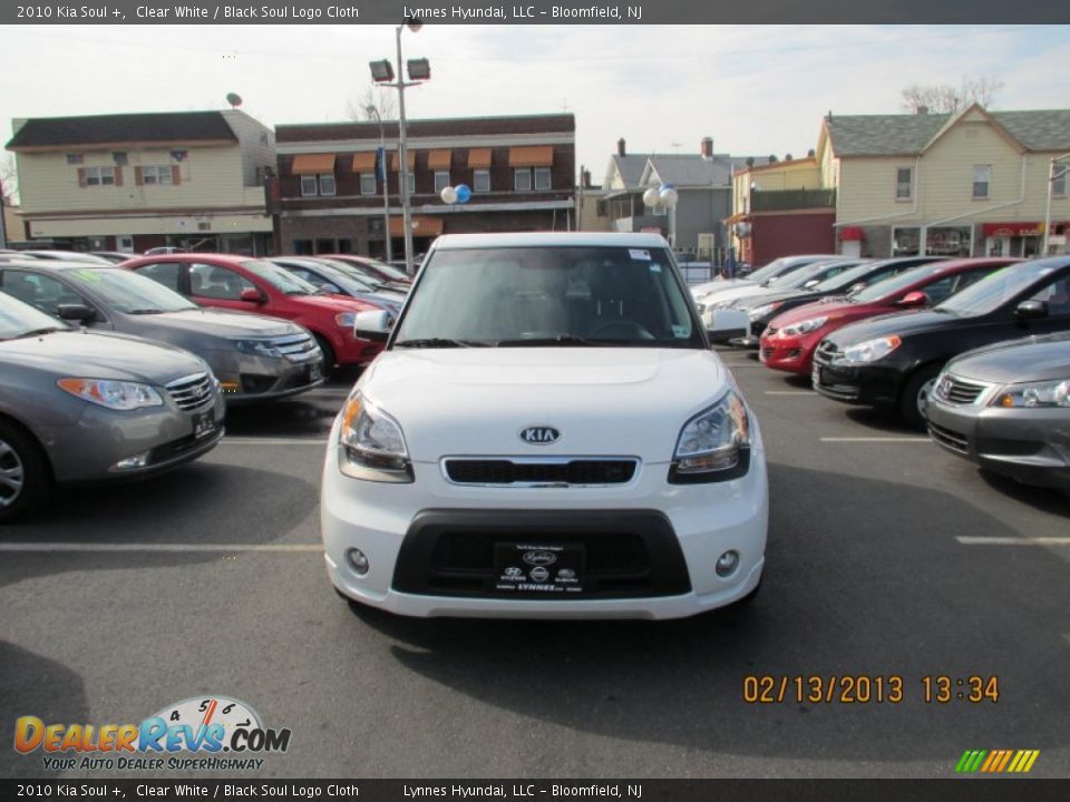 2010 Kia Soul + Clear White / Black Soul Logo Cloth Photo #1