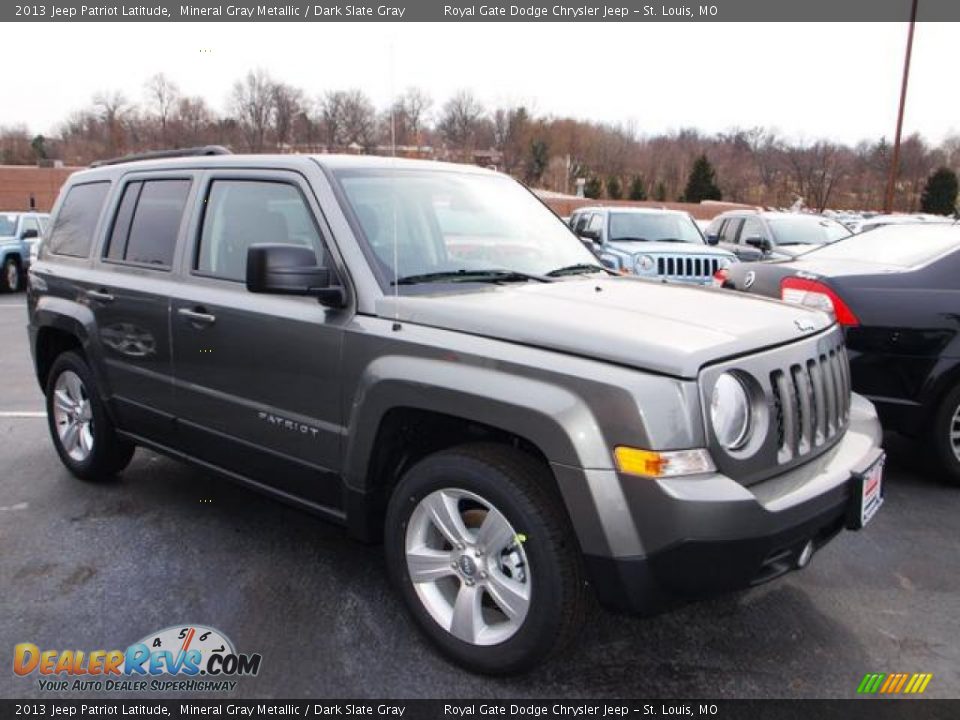 2013 Jeep Patriot Latitude Mineral Gray Metallic / Dark Slate Gray Photo #2