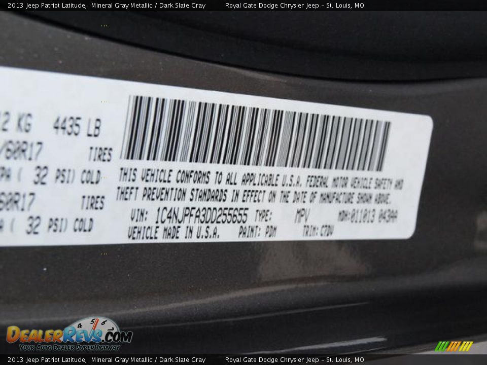 2013 Jeep Patriot Latitude Mineral Gray Metallic / Dark Slate Gray Photo #7