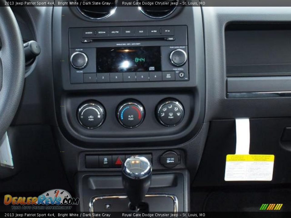 2013 Jeep Patriot Sport 4x4 Bright White / Dark Slate Gray Photo #6