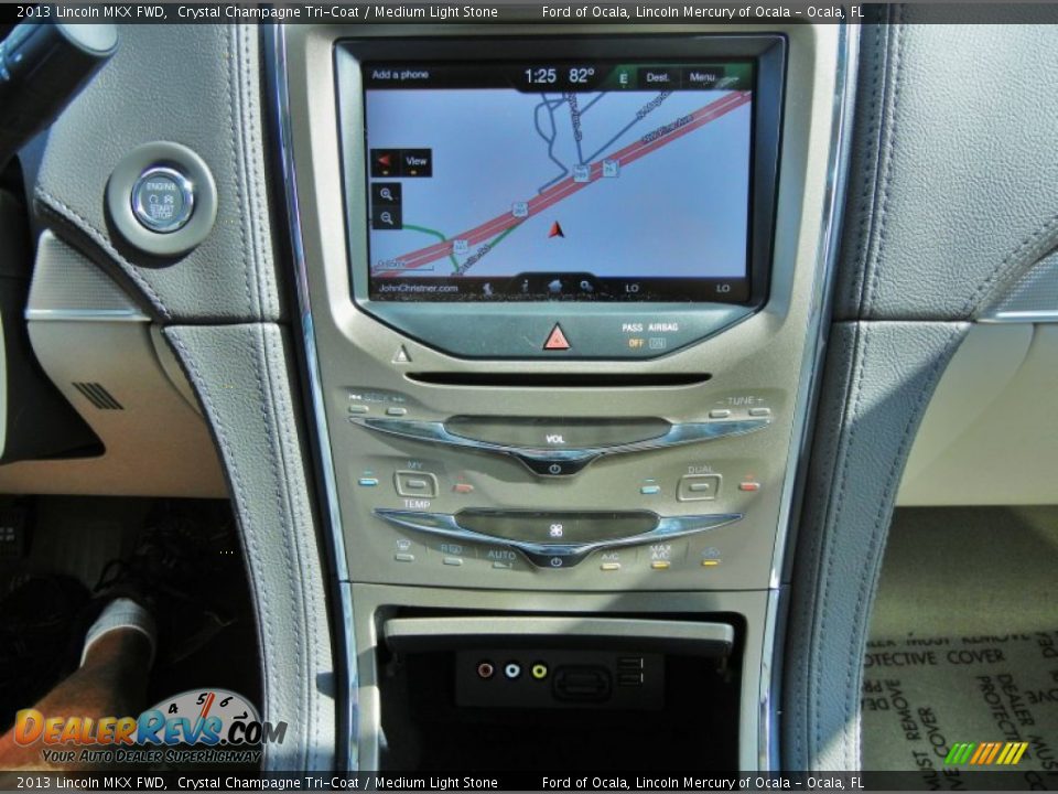 2013 Lincoln MKX FWD Crystal Champagne Tri-Coat / Medium Light Stone Photo #10