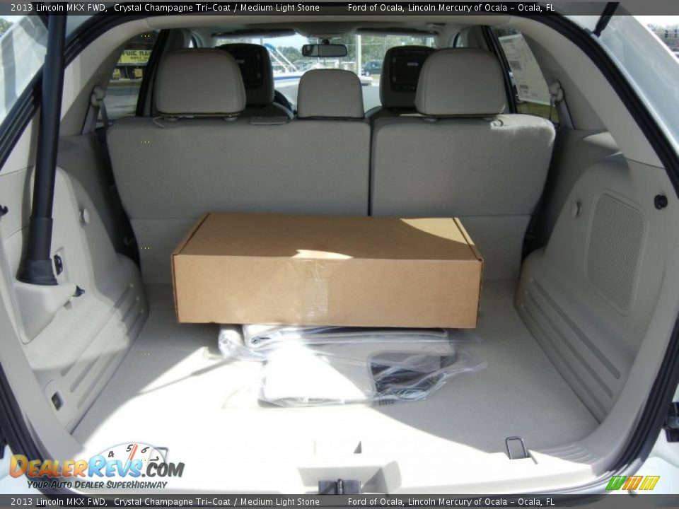 2013 Lincoln MKX FWD Crystal Champagne Tri-Coat / Medium Light Stone Photo #11