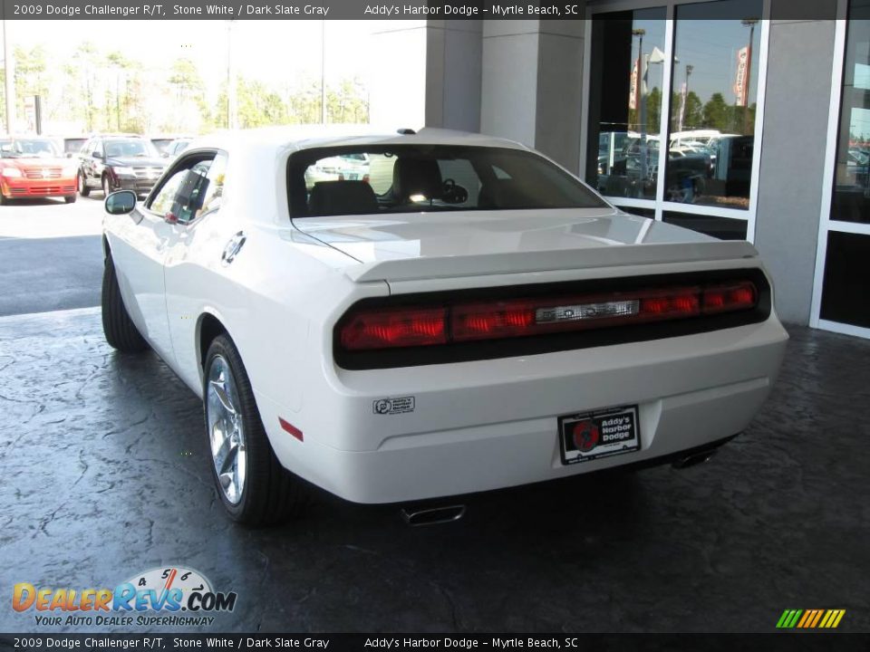 2009 Dodge Challenger R/T Stone White / Dark Slate Gray Photo #2