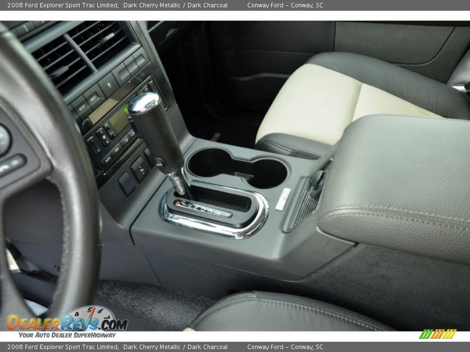 2008 Ford Explorer Sport Trac Limited Shifter Photo #23