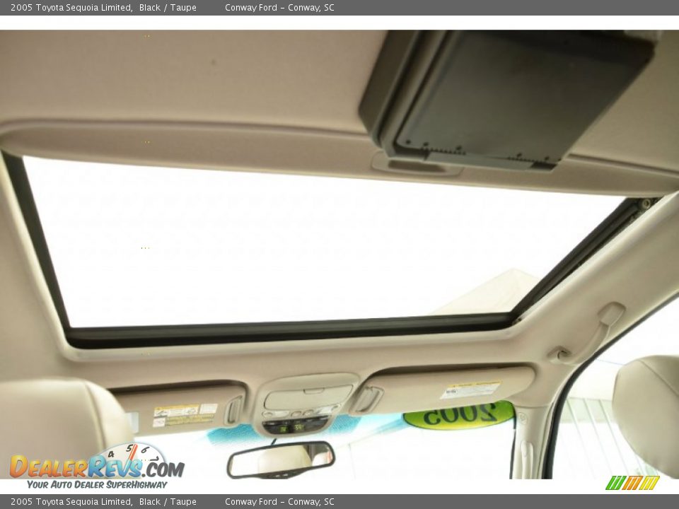 2005 Toyota Sequoia Limited Black / Taupe Photo #16