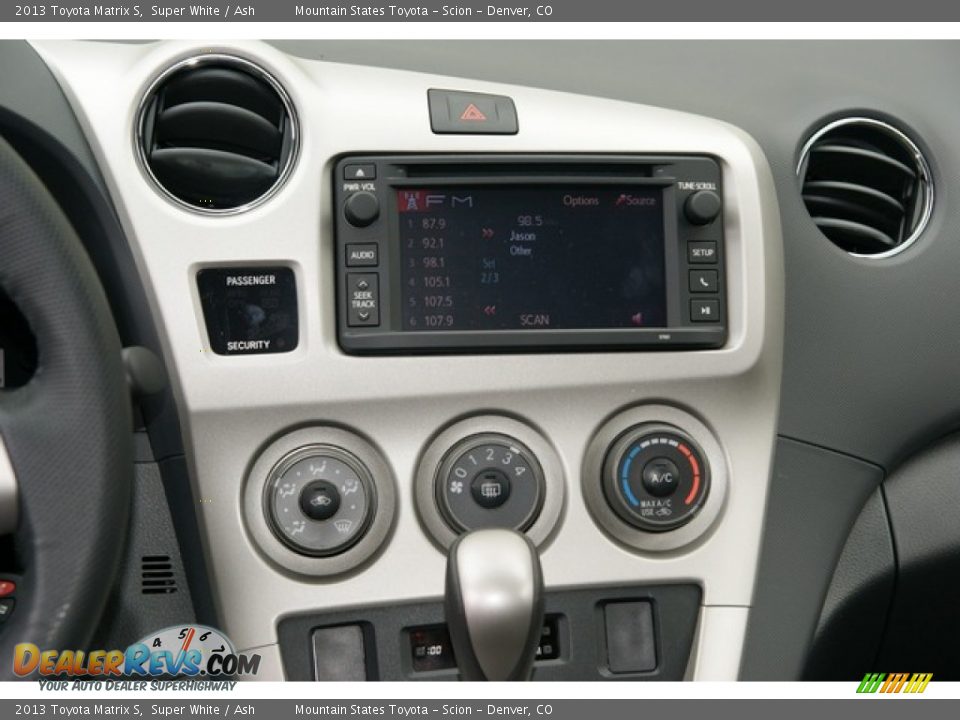 2013 Toyota Matrix S Super White / Ash Photo #6