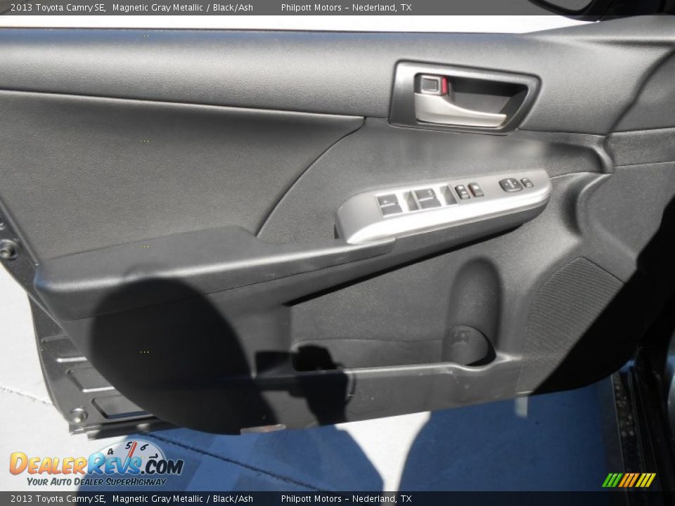 2013 Toyota Camry SE Magnetic Gray Metallic / Black/Ash Photo #21