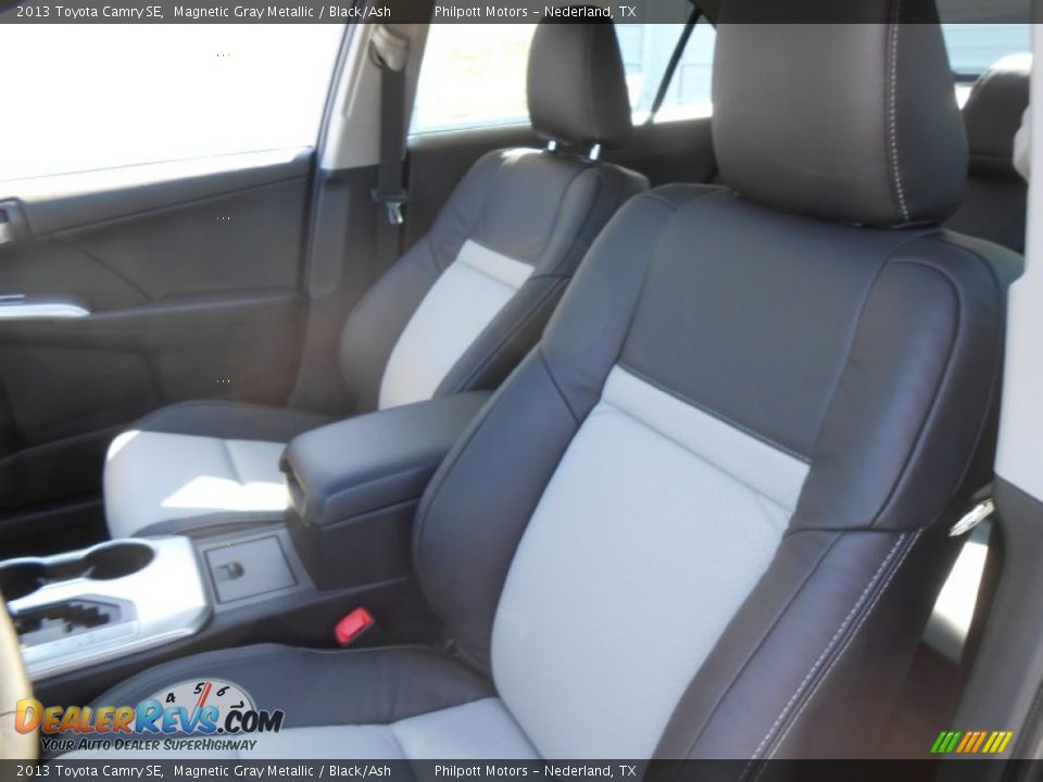 2013 Toyota Camry SE Magnetic Gray Metallic / Black/Ash Photo #23