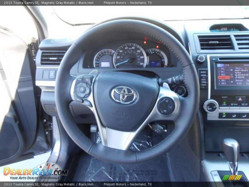 2013 Toyota Camry SE Magnetic Gray Metallic / Black/Ash Photo #32