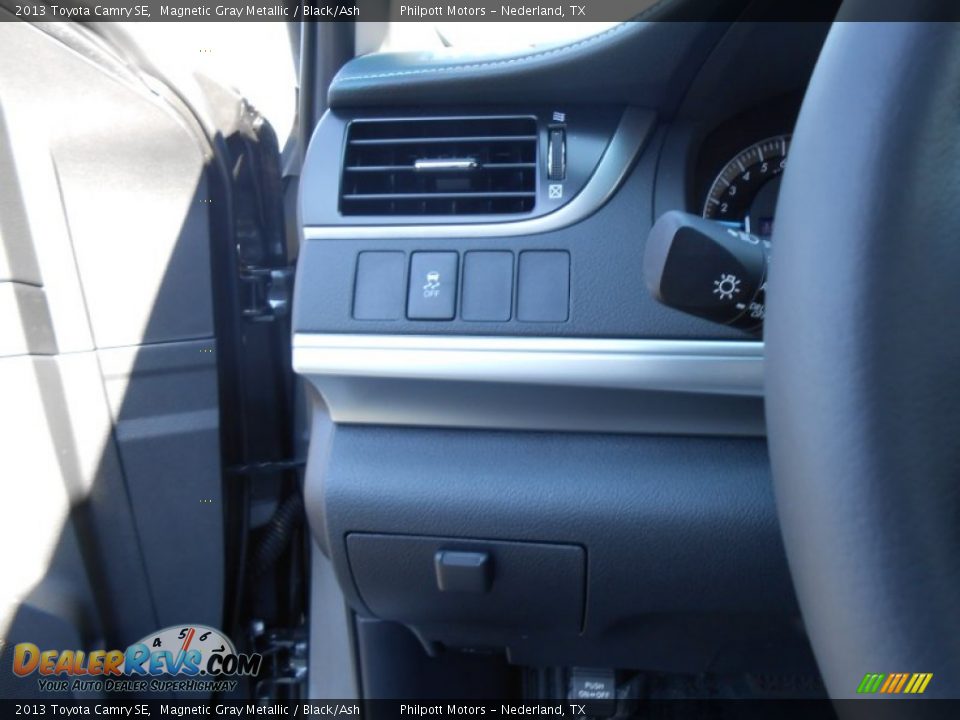 2013 Toyota Camry SE Magnetic Gray Metallic / Black/Ash Photo #34