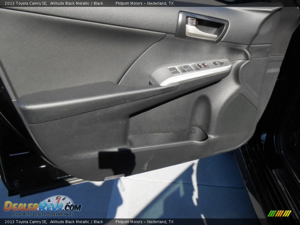 2013 Toyota Camry SE Attitude Black Metallic / Black Photo #22
