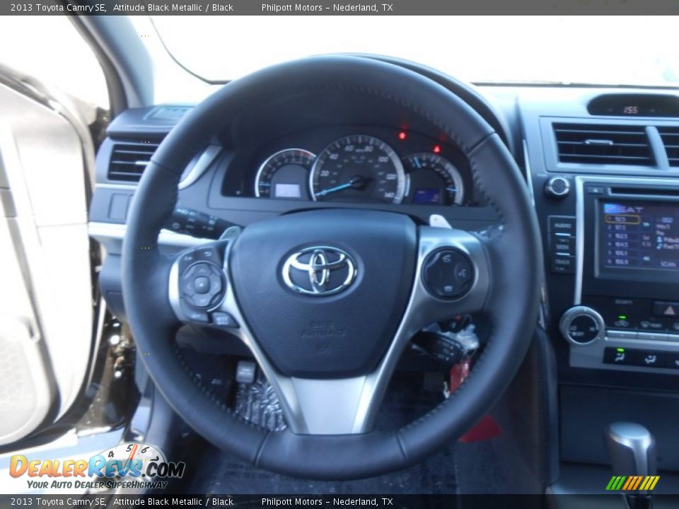 2013 Toyota Camry SE Attitude Black Metallic / Black Photo #33