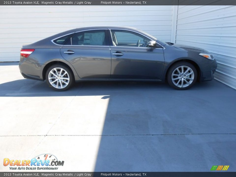 2013 Toyota Avalon XLE Magnetic Gray Metallic / Light Gray Photo #4