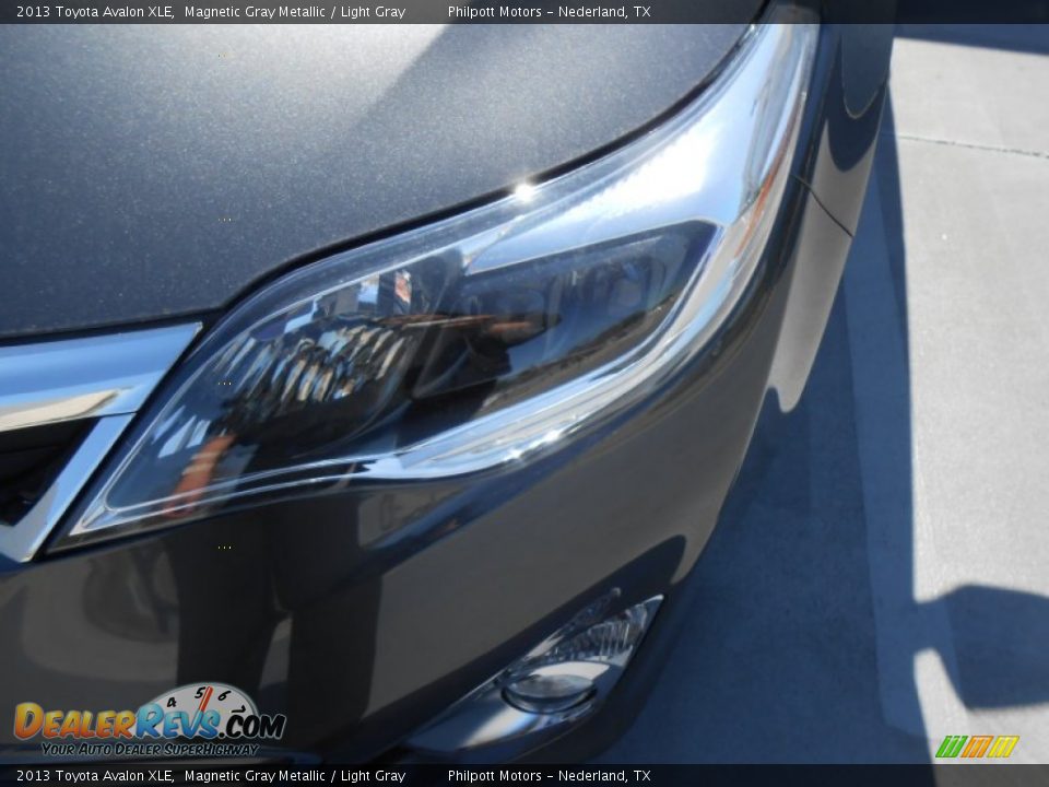 2013 Toyota Avalon XLE Magnetic Gray Metallic / Light Gray Photo #11