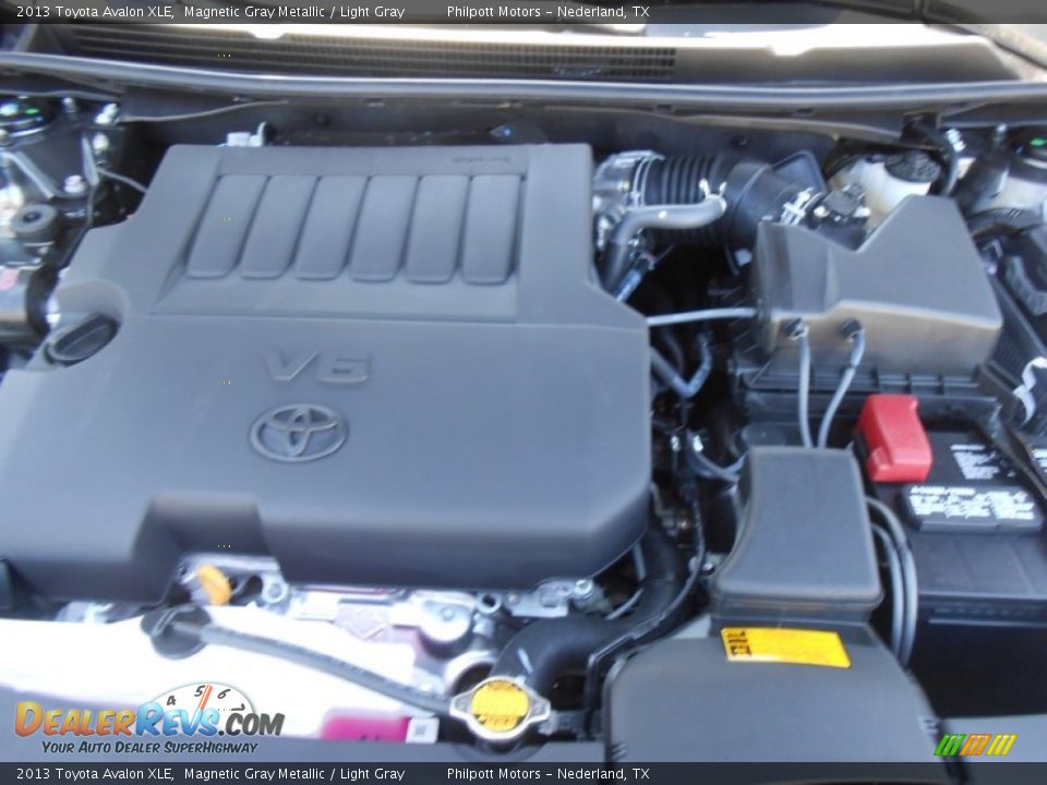 2013 Toyota Avalon XLE Magnetic Gray Metallic / Light Gray Photo #17