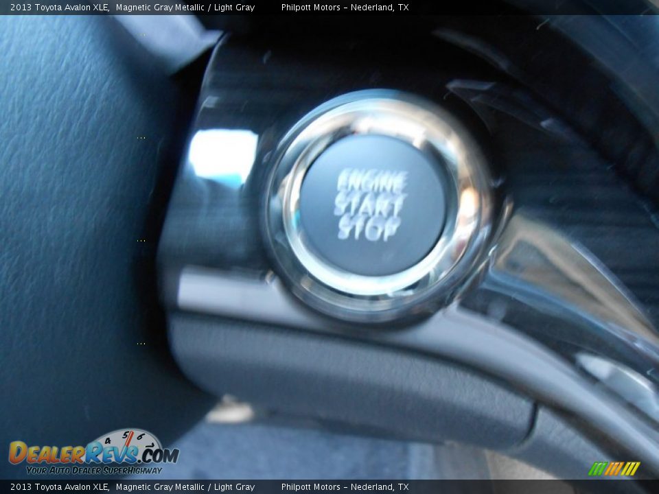 2013 Toyota Avalon XLE Magnetic Gray Metallic / Light Gray Photo #30