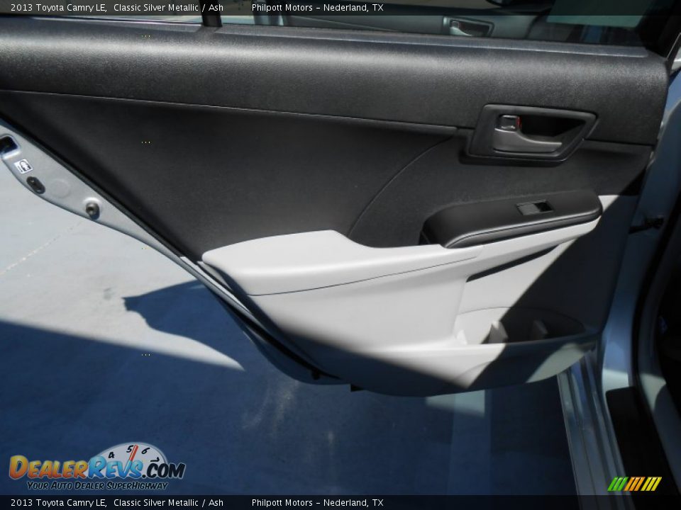 2013 Toyota Camry LE Classic Silver Metallic / Ash Photo #20