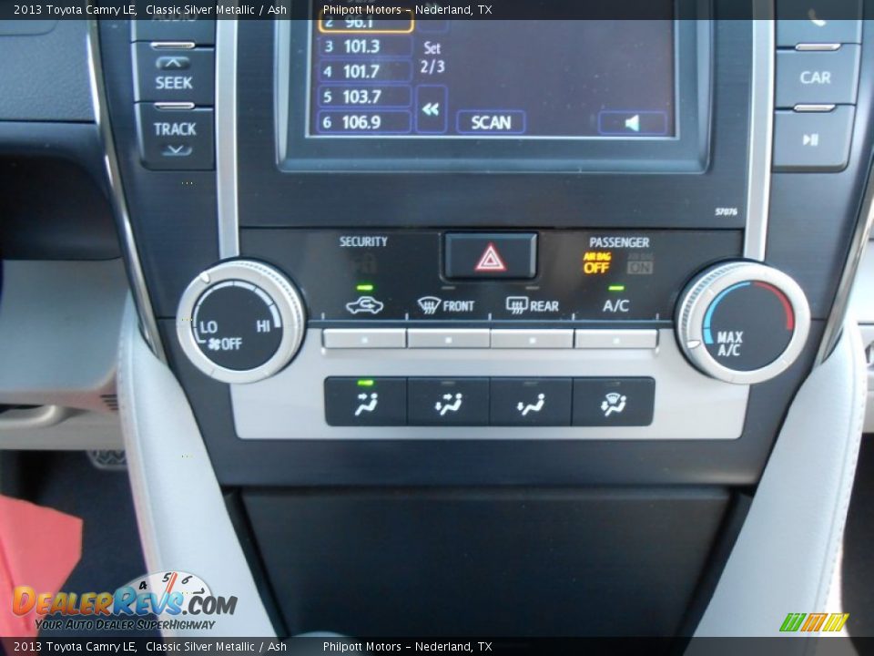 2013 Toyota Camry LE Classic Silver Metallic / Ash Photo #29