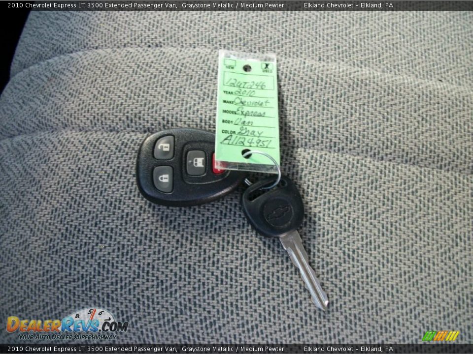 2010 Chevrolet Express LT 3500 Extended Passenger Van Graystone Metallic / Medium Pewter Photo #7