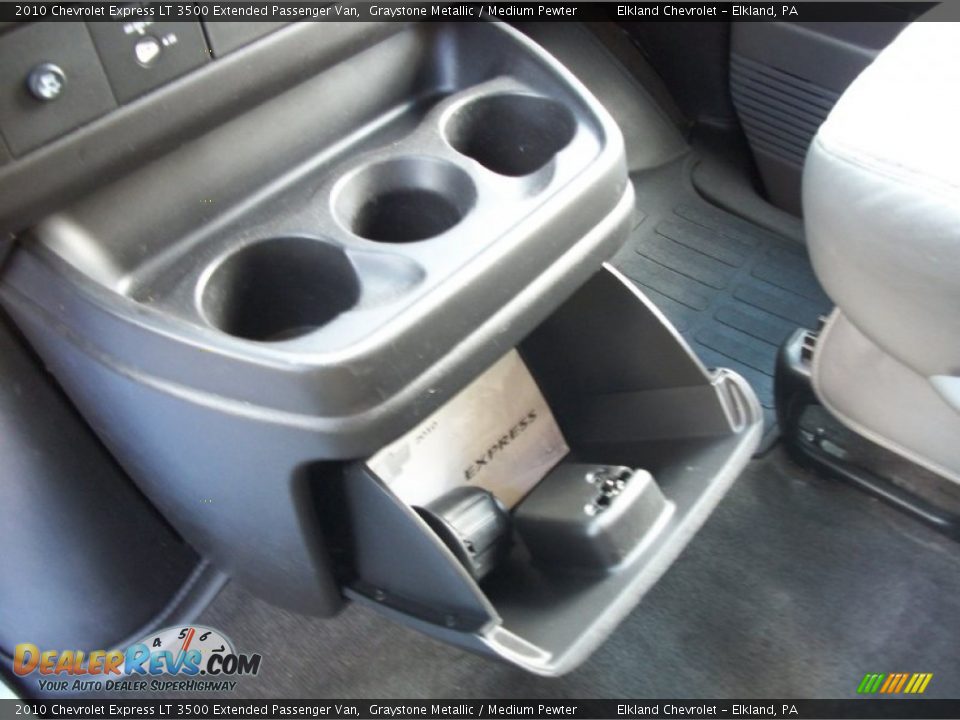 2010 Chevrolet Express LT 3500 Extended Passenger Van Graystone Metallic / Medium Pewter Photo #8