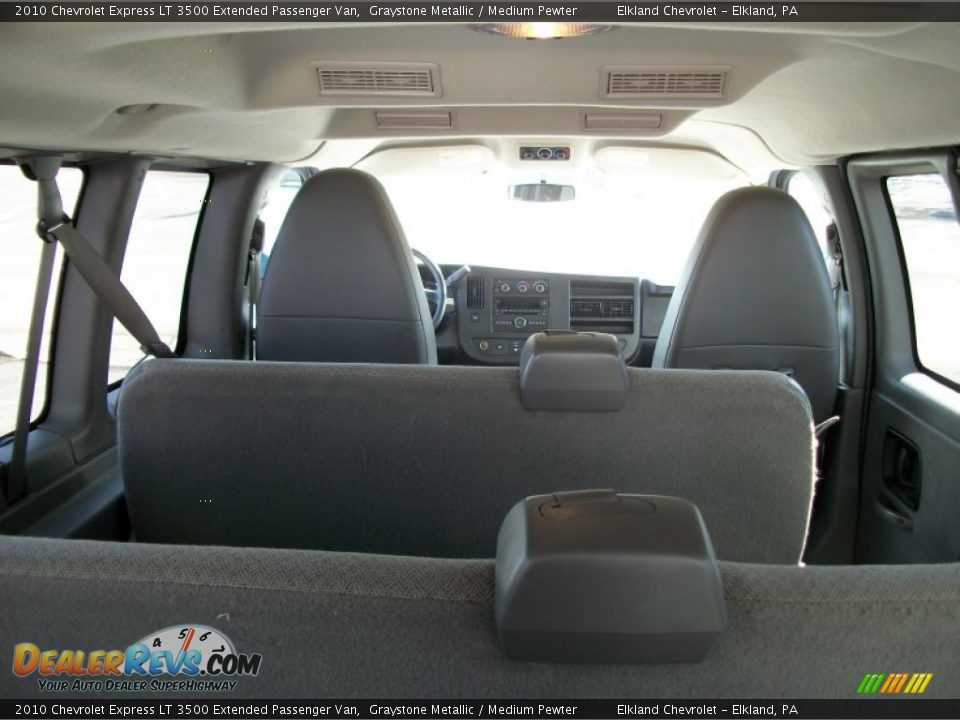 2010 Chevrolet Express LT 3500 Extended Passenger Van Graystone Metallic / Medium Pewter Photo #12