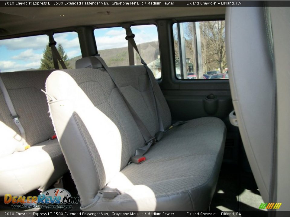 2010 Chevrolet Express LT 3500 Extended Passenger Van Graystone Metallic / Medium Pewter Photo #16