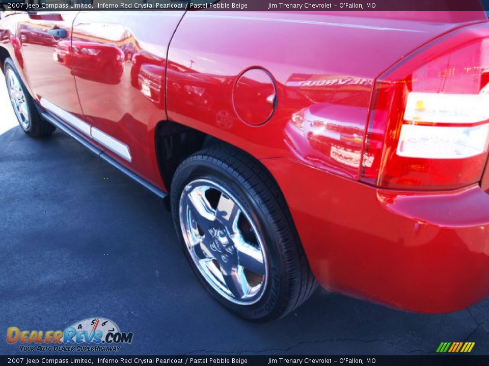 2007 Jeep Compass Limited Inferno Red Crystal Pearlcoat / Pastel Pebble Beige Photo #4