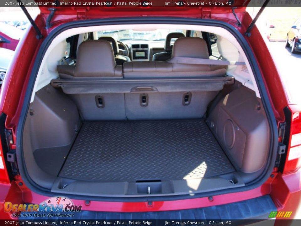 2007 Jeep Compass Limited Inferno Red Crystal Pearlcoat / Pastel Pebble Beige Photo #5