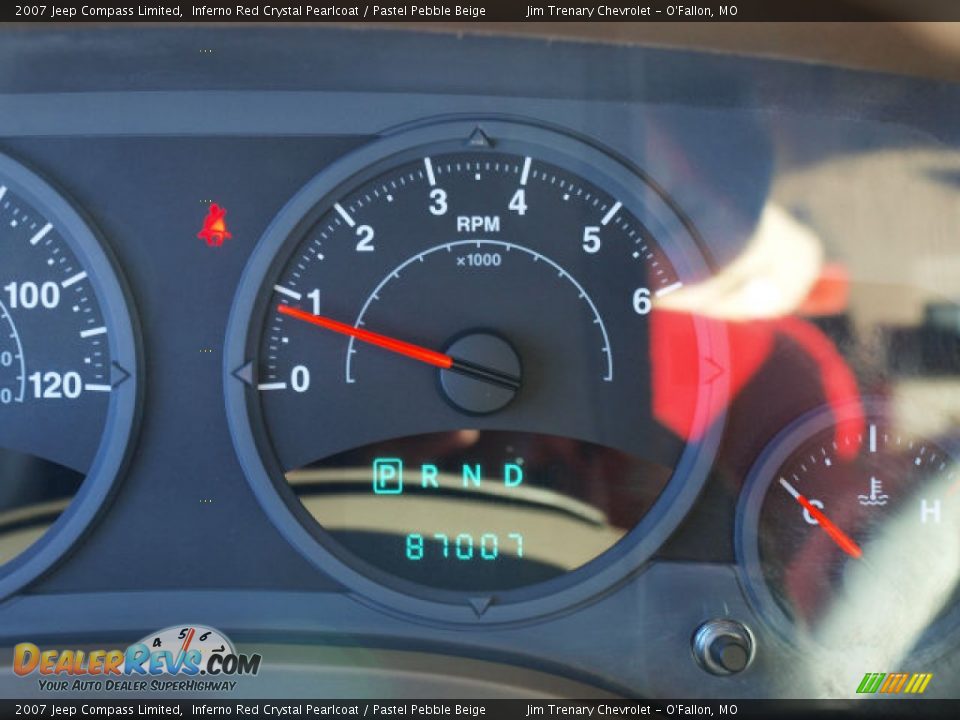 2007 Jeep Compass Limited Inferno Red Crystal Pearlcoat / Pastel Pebble Beige Photo #14