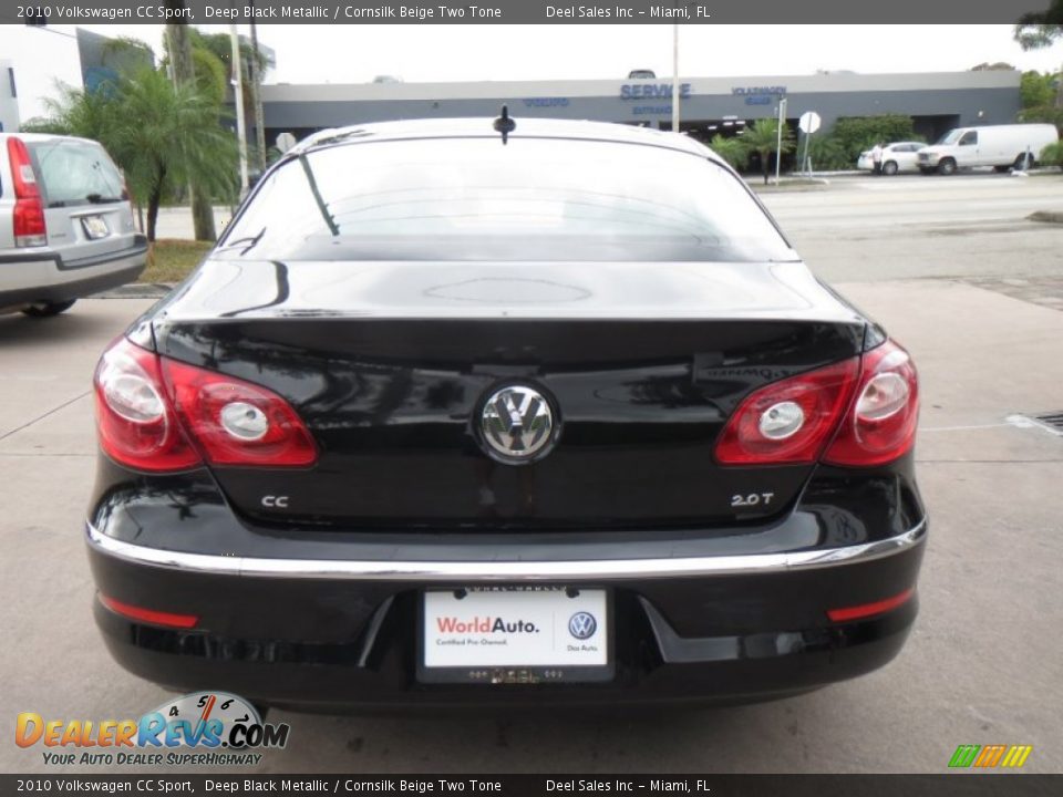 2010 Volkswagen CC Sport Deep Black Metallic / Cornsilk Beige Two Tone Photo #4