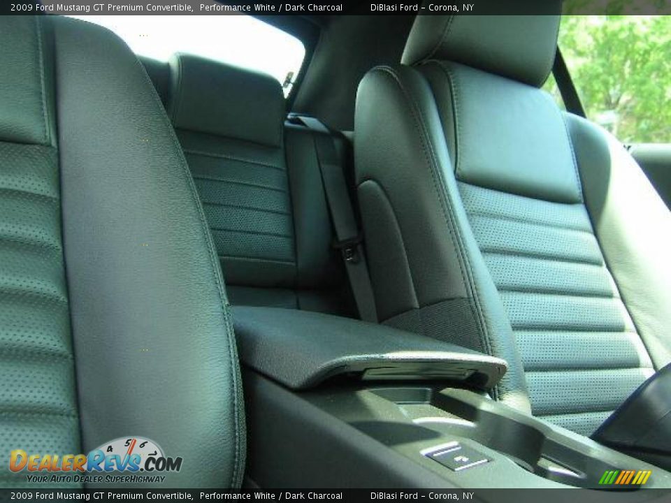 2009 Ford Mustang GT Premium Convertible Performance White / Dark Charcoal Photo #11