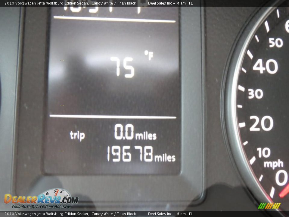 2010 Volkswagen Jetta Wolfsburg Edition Sedan Candy White / Titan Black Photo #15