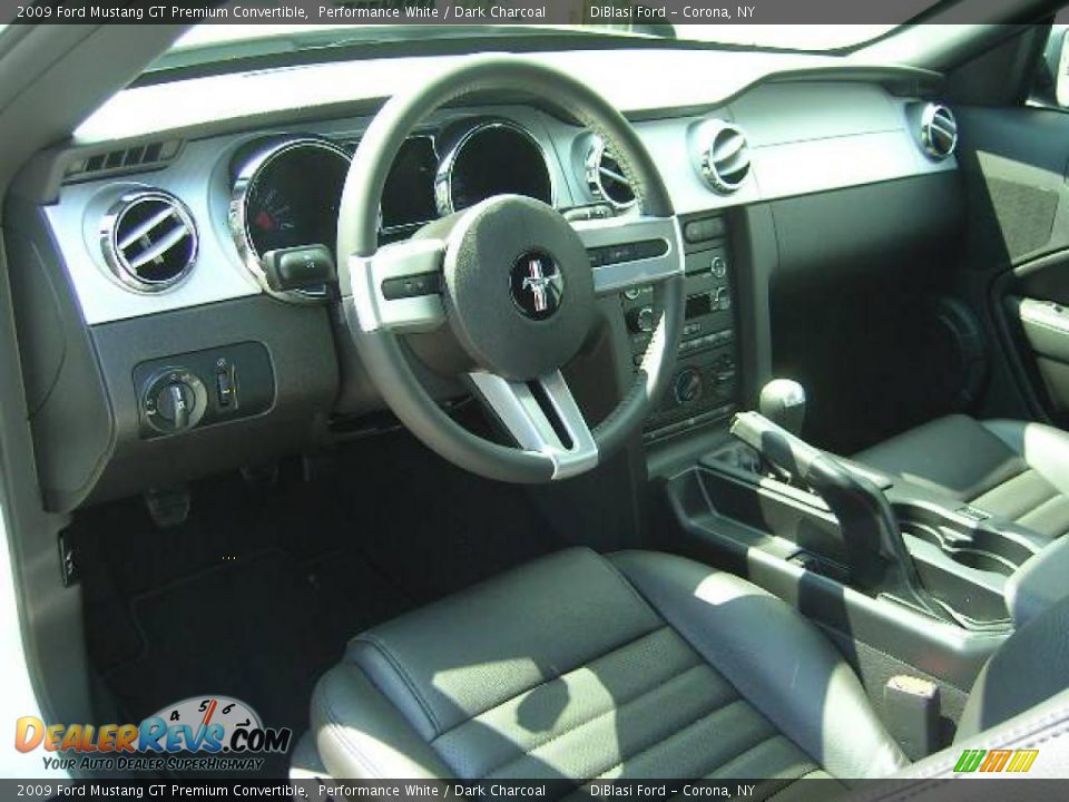 2009 Ford Mustang GT Premium Convertible Performance White / Dark Charcoal Photo #16
