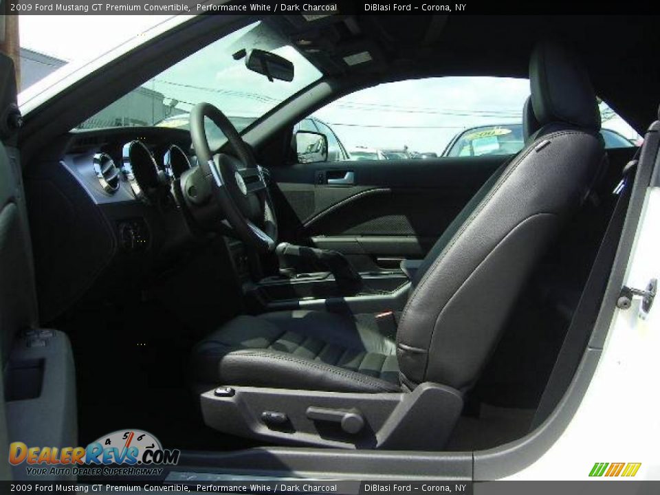 2009 Ford Mustang GT Premium Convertible Performance White / Dark Charcoal Photo #18