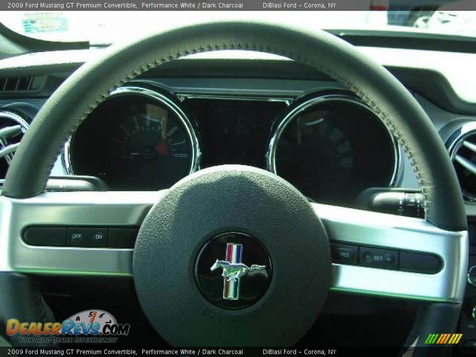 2009 Ford Mustang GT Premium Convertible Performance White / Dark Charcoal Photo #22