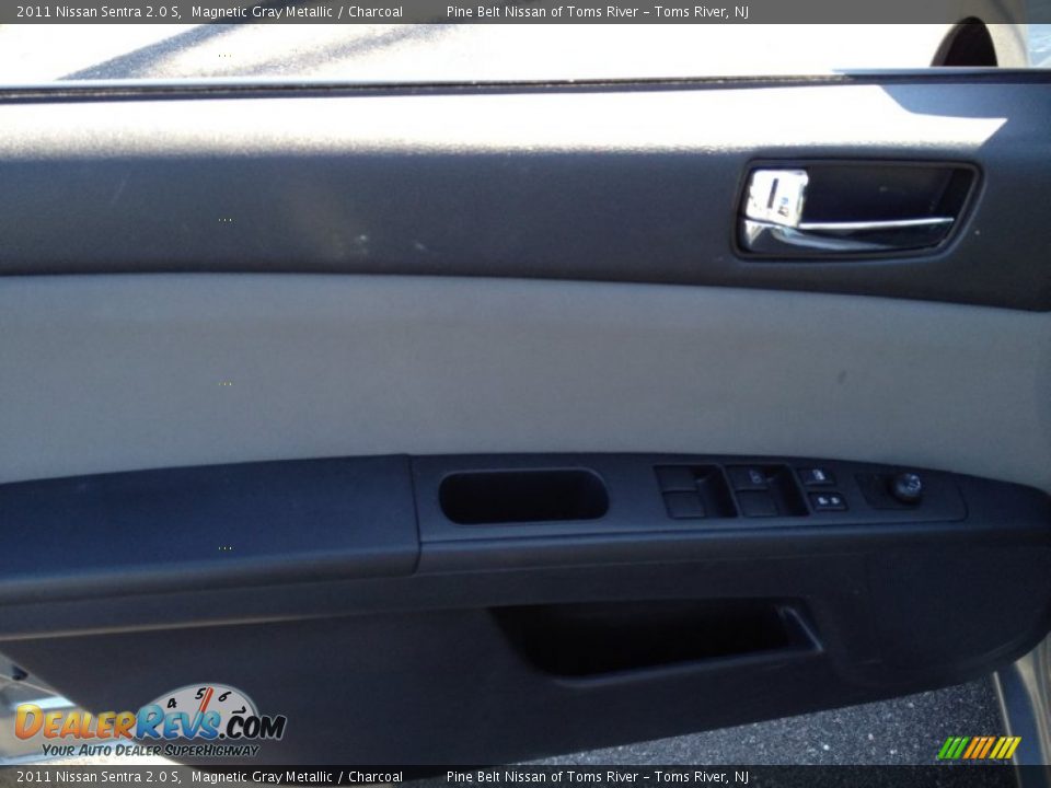 2011 Nissan Sentra 2.0 S Magnetic Gray Metallic / Charcoal Photo #8