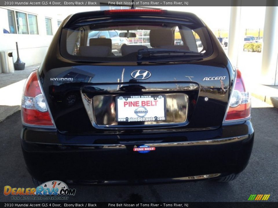 2010 Hyundai Accent GLS 4 Door Ebony Black / Black Photo #6