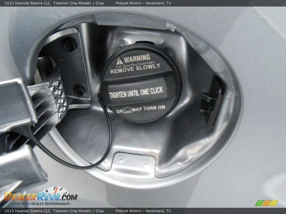 2013 Hyundai Elantra GLS Titanium Gray Metallic / Gray Photo #14
