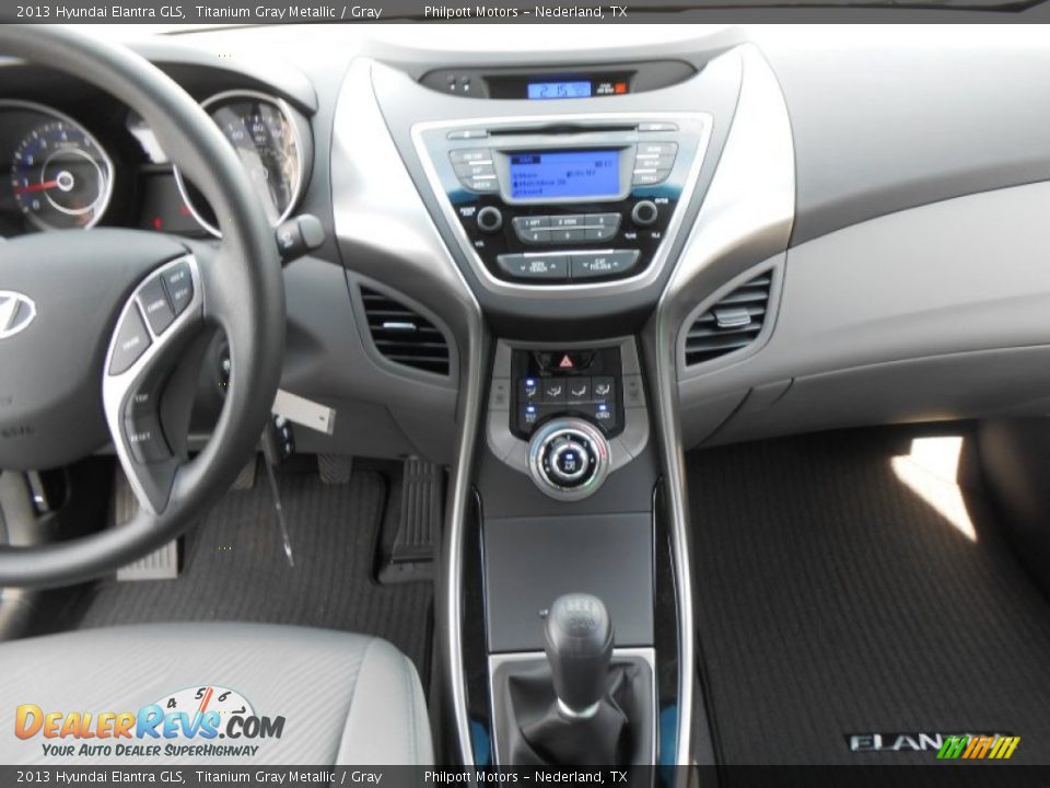 2013 Hyundai Elantra GLS Titanium Gray Metallic / Gray Photo #25