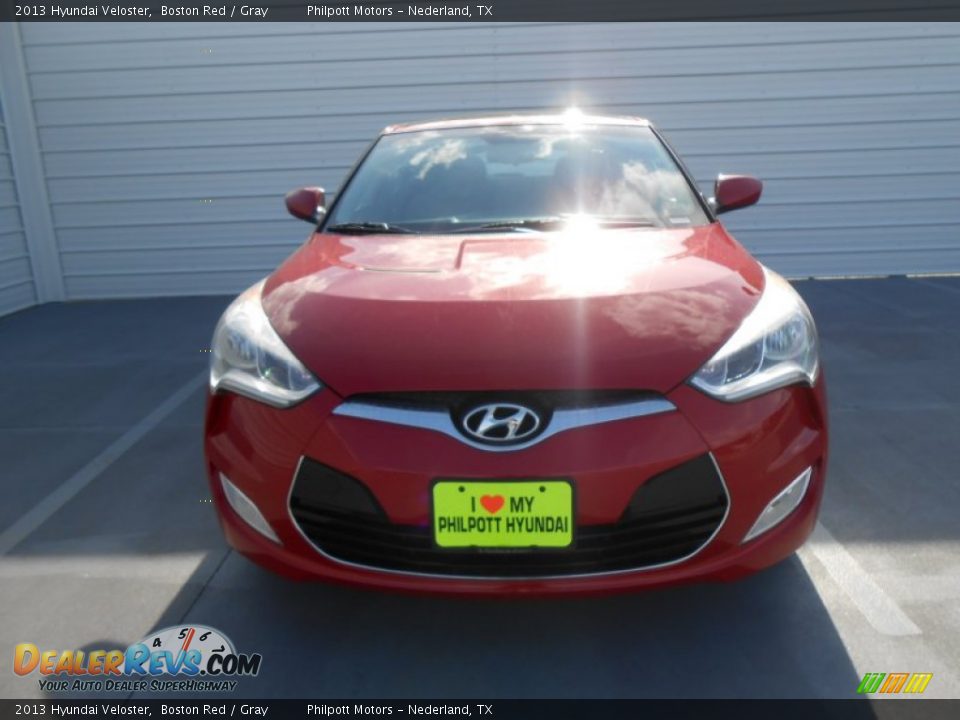 2013 Hyundai Veloster Boston Red / Gray Photo #9