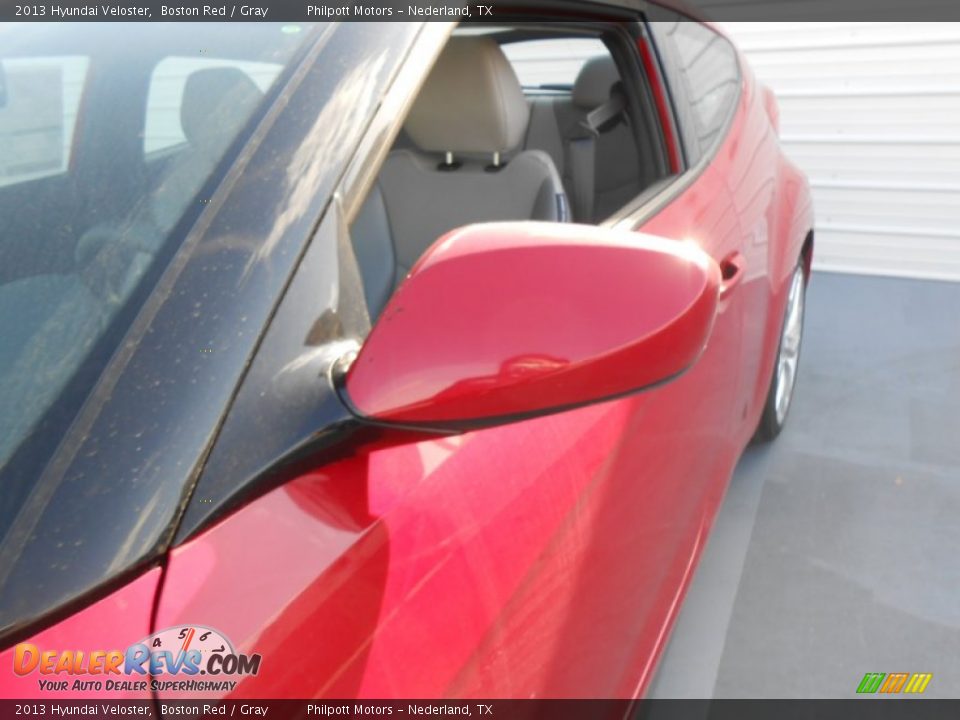 2013 Hyundai Veloster Boston Red / Gray Photo #13