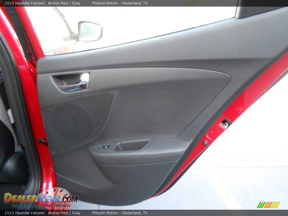 2013 Hyundai Veloster Boston Red / Gray Photo #19