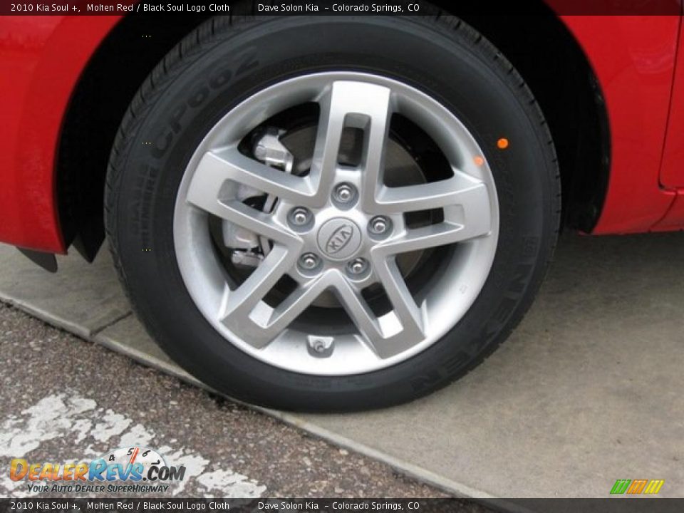 2010 Kia Soul + Molten Red / Black Soul Logo Cloth Photo #2